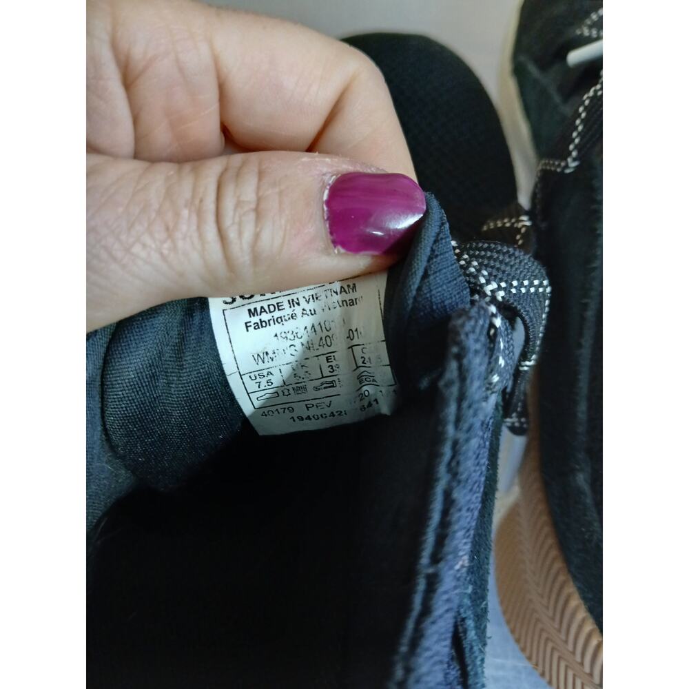 Sorel Out N About Plus Lace Up Waterproof Sneakers Womens Size 7.5 - Picture 9 of 9